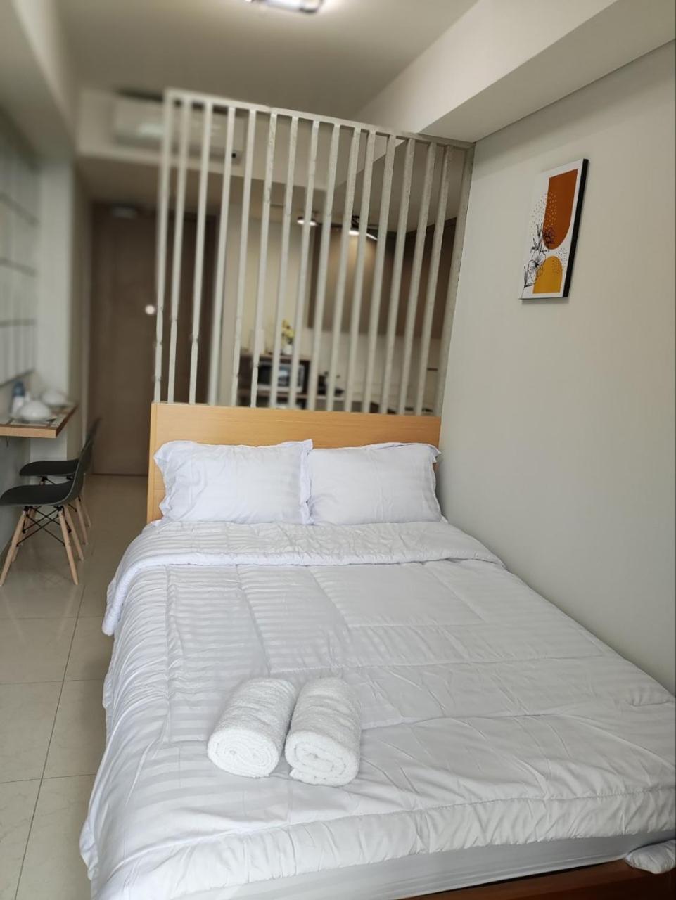 Goldcoast Pik Netflix Wifi Projector View * Jakarta